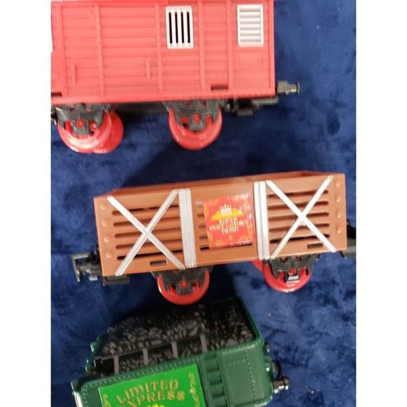 Classic Train Set For Kids Railway Car Set Coal Box Car Open Car - Picture 5 of 8